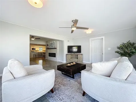 7960 2nd Street N St Petersburg FL 33702