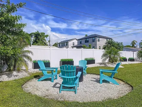 7960 2nd Street N St Petersburg FL 33702