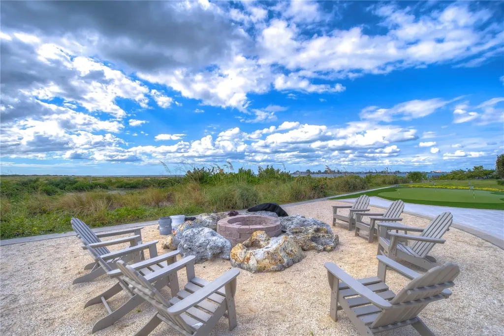 795 Collany Road Tierra Verde FL 33715