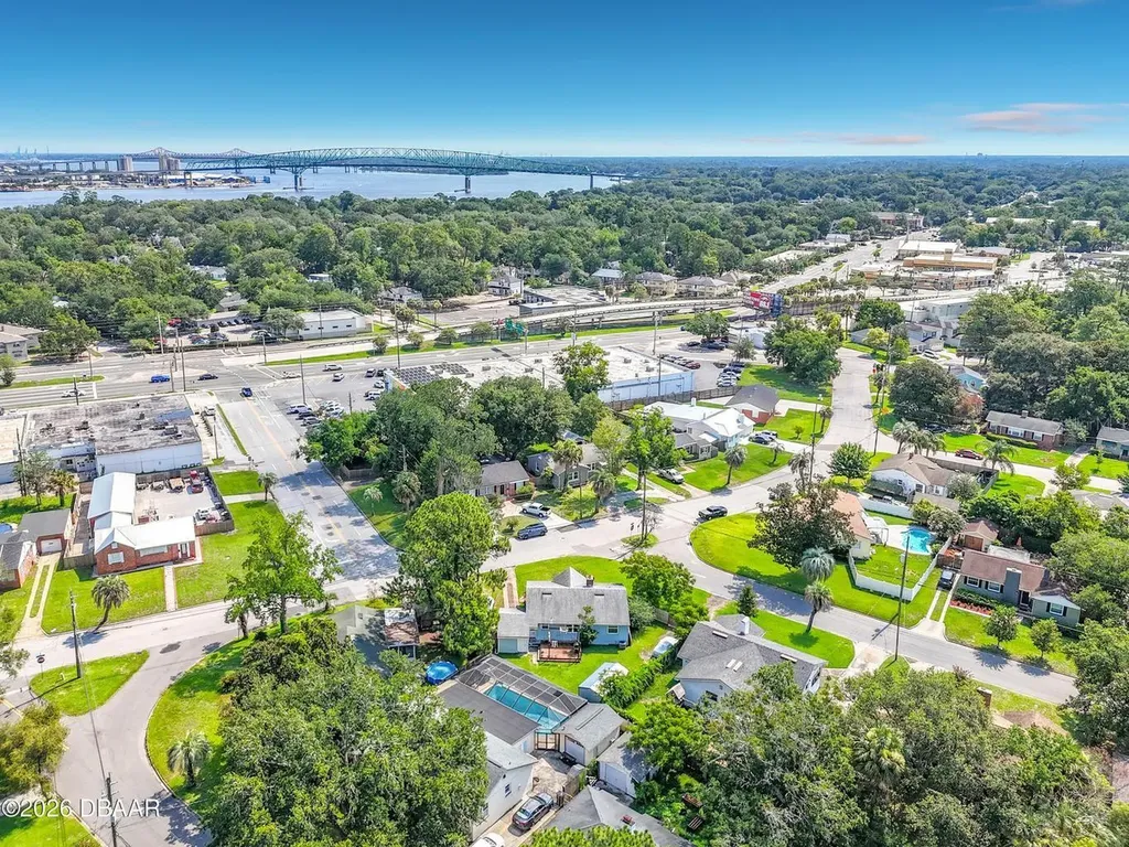 2615 Ridgewood Road Jacksonville FL 32207
