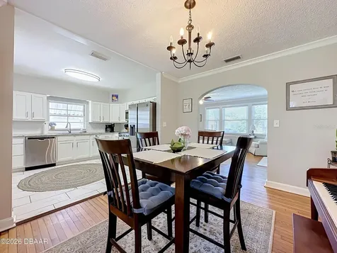 2615 Ridgewood Road Jacksonville FL 32207