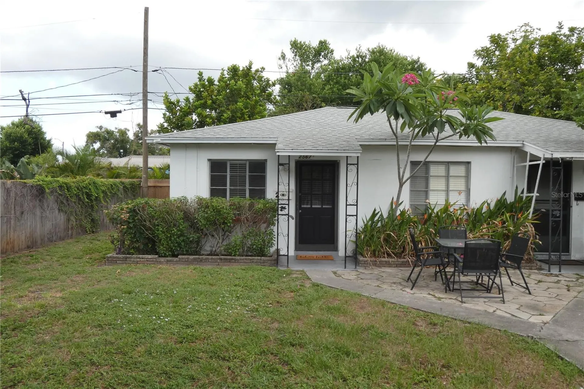 2567 15th Avenue N St Petersburg FL 33713