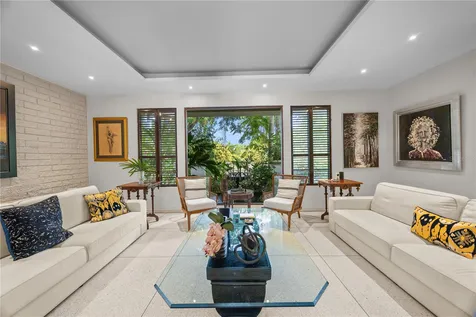 1841 Begonia St, Santa Maria San Juan PR 00927