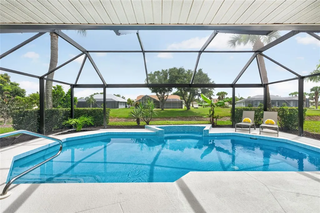 17 Sportsman Lane Rotonda West FL 33947