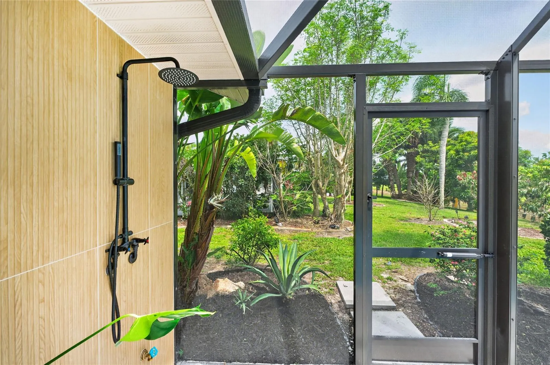 17 Sportsman Lane Rotonda West FL 33947
