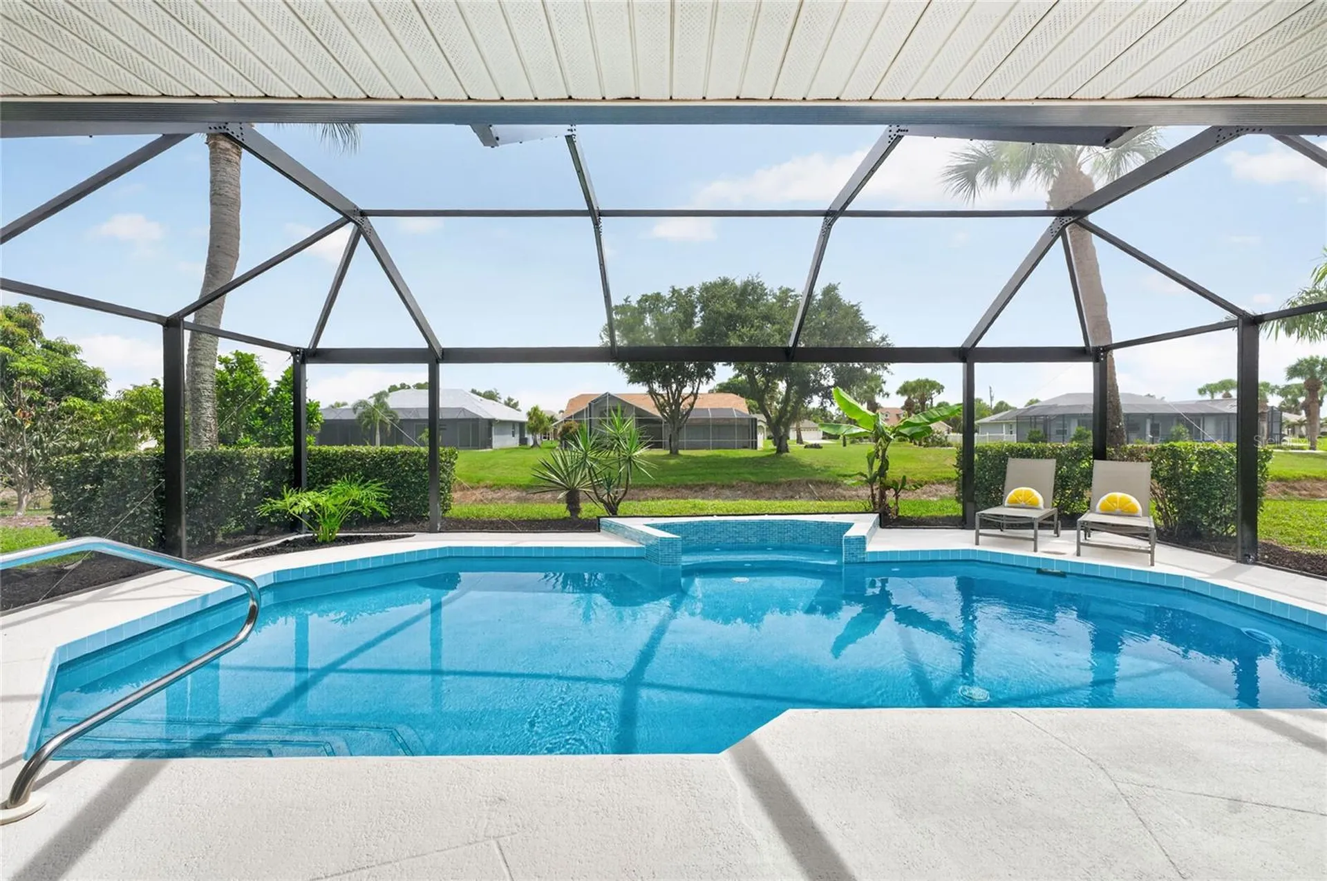17 Sportsman Lane Rotonda West FL 33947