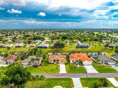 17 Sportsman Lane Rotonda West FL 33947