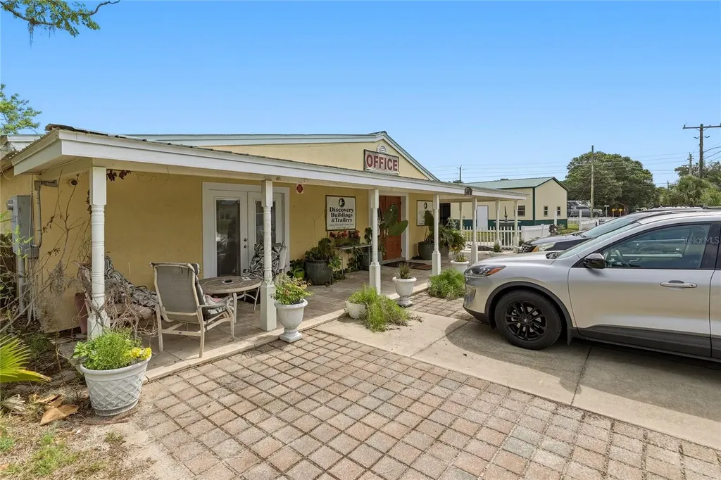 3526 Ellis Lane Mims FL 32754