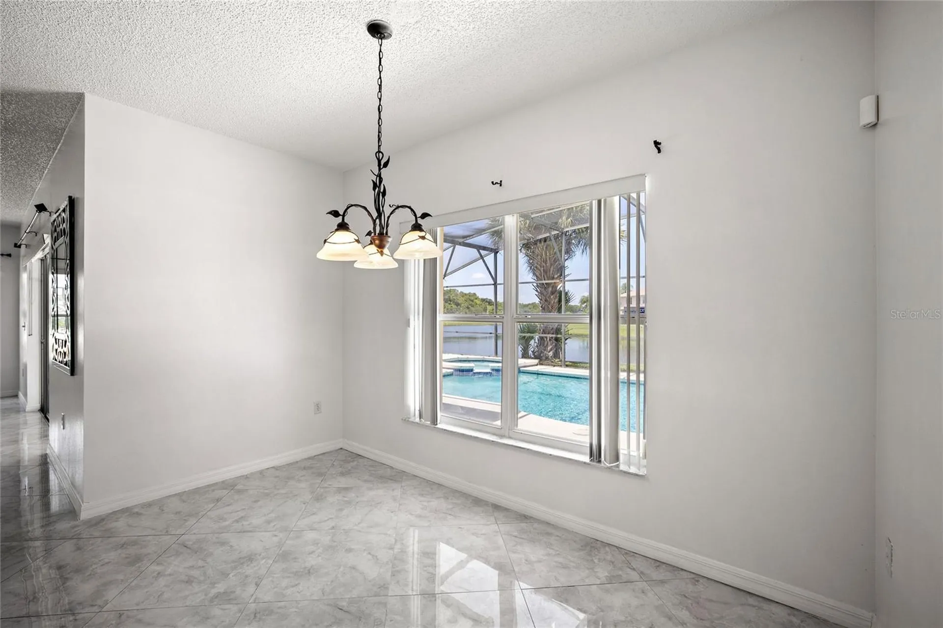 2528 Calla Lily Cove Kissimmee FL 34758