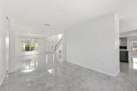 2528 Calla Lily Cove Kissimmee FL 34758
