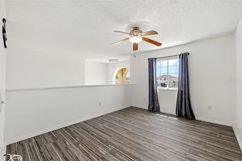 2528 Calla Lily Cove Kissimmee FL 34758