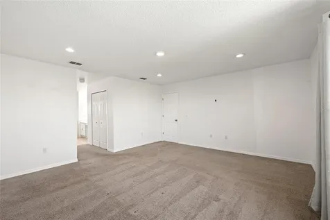 2528 Calla Lily Cove Kissimmee FL 34758