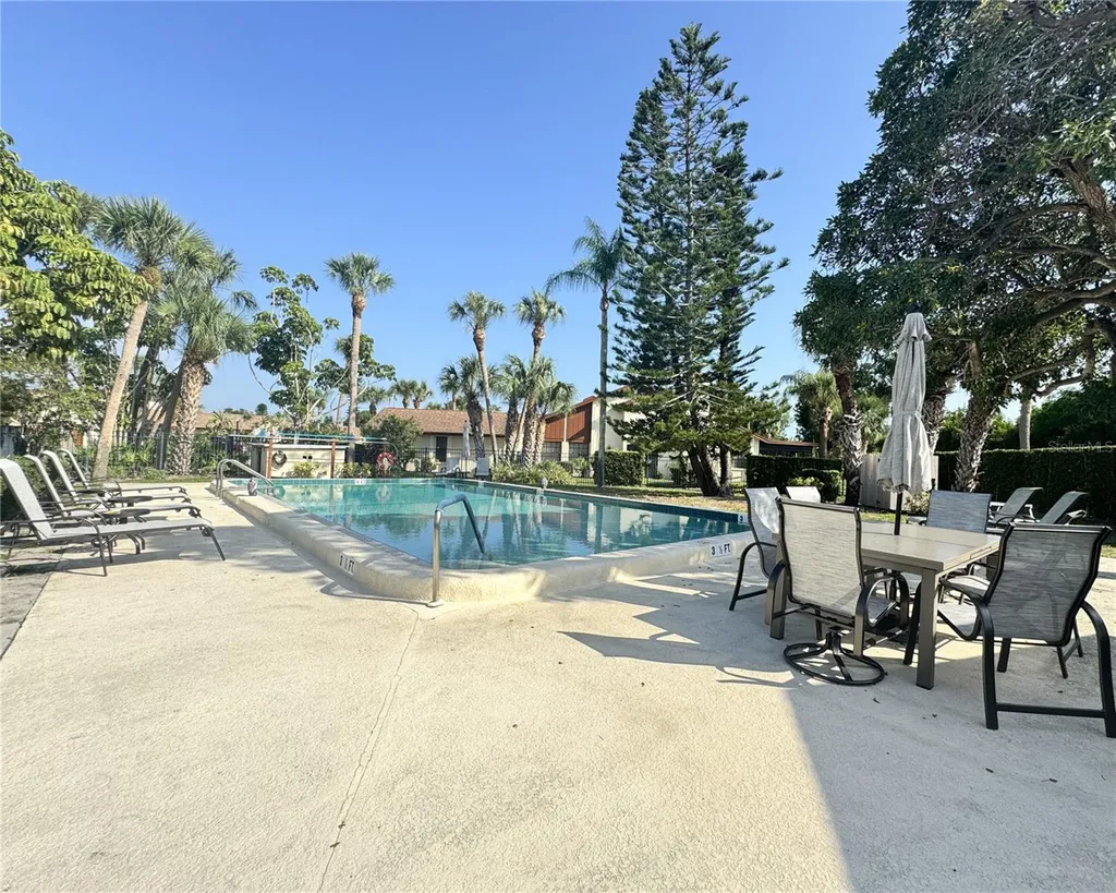 6206 Courtside Drive Bradenton FL 34210