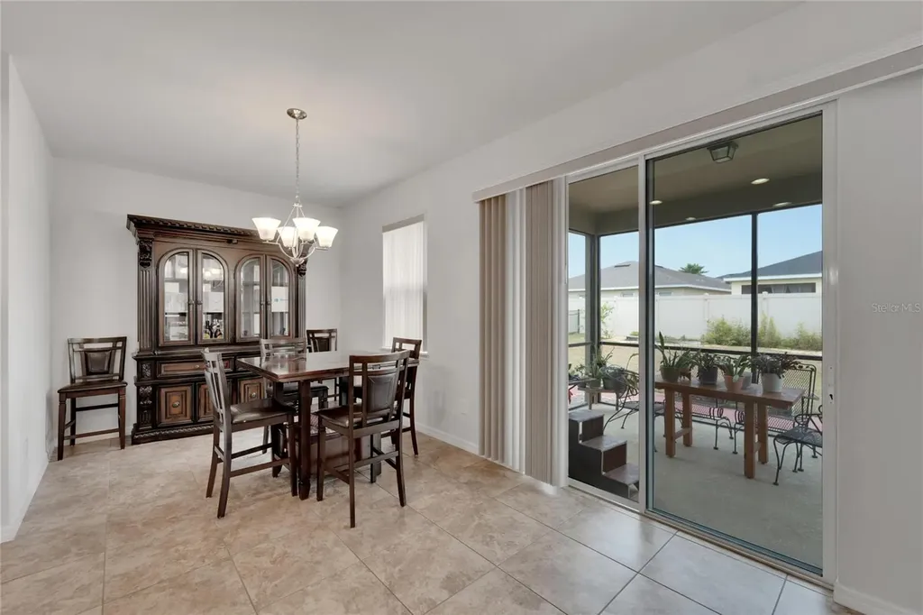 11628 Lake Lucaya Drive Riverview FL 33579