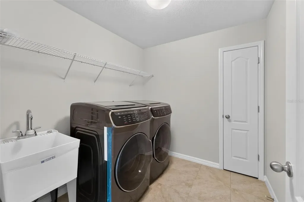 11628 Lake Lucaya Drive Riverview FL 33579