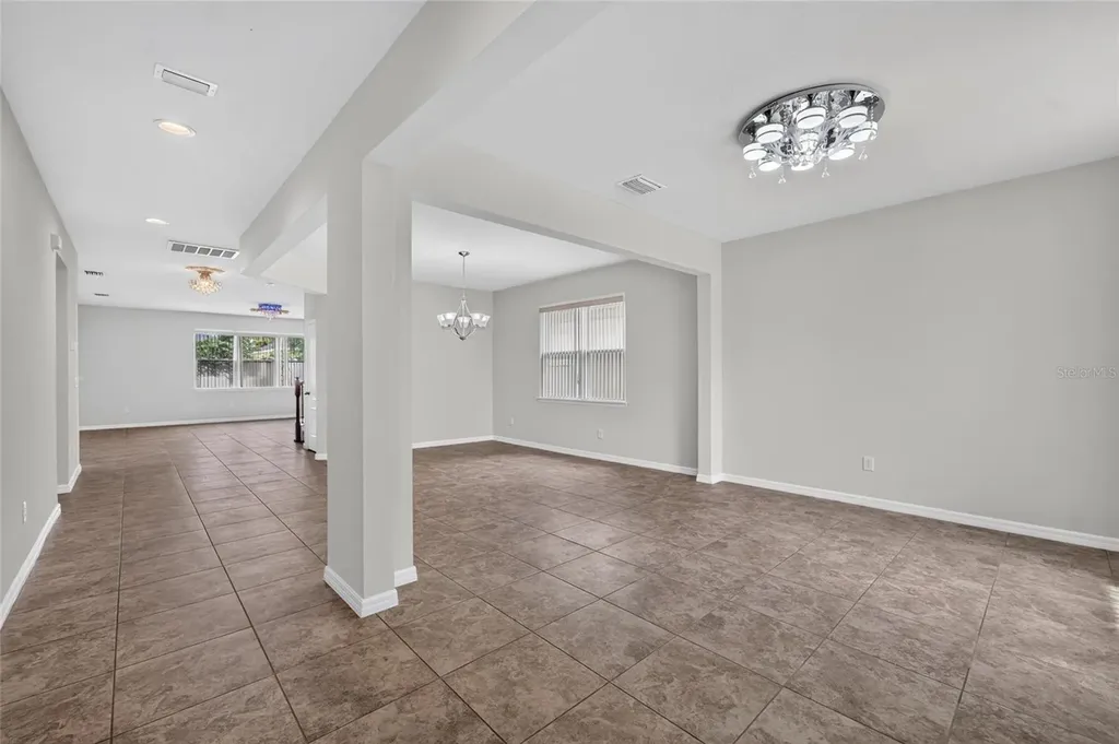 11628 Lake Lucaya Drive Riverview FL 33579