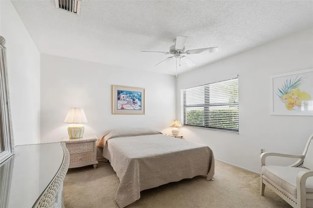 100 Lisa Lane Oldsmar FL 34677