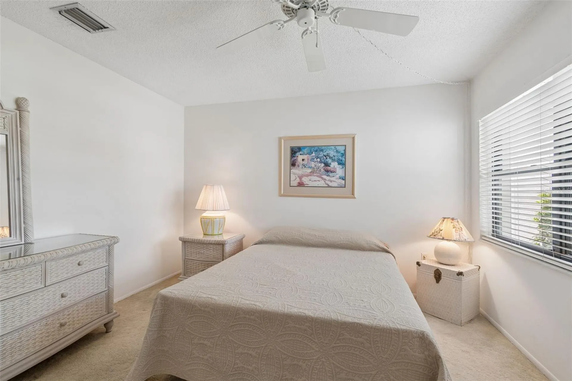 100 Lisa Lane Oldsmar FL 34677