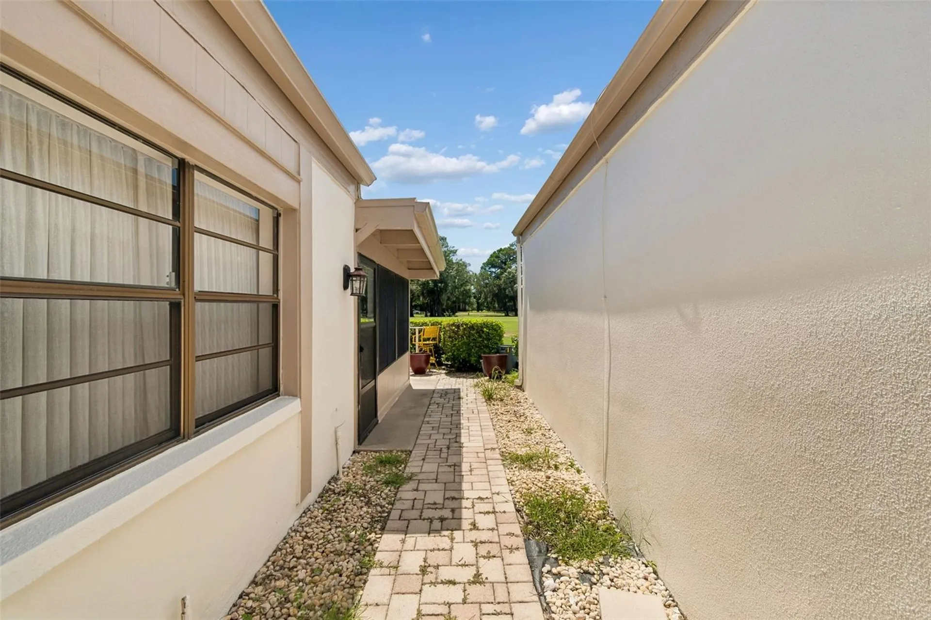 100 Lisa Lane Oldsmar FL 34677