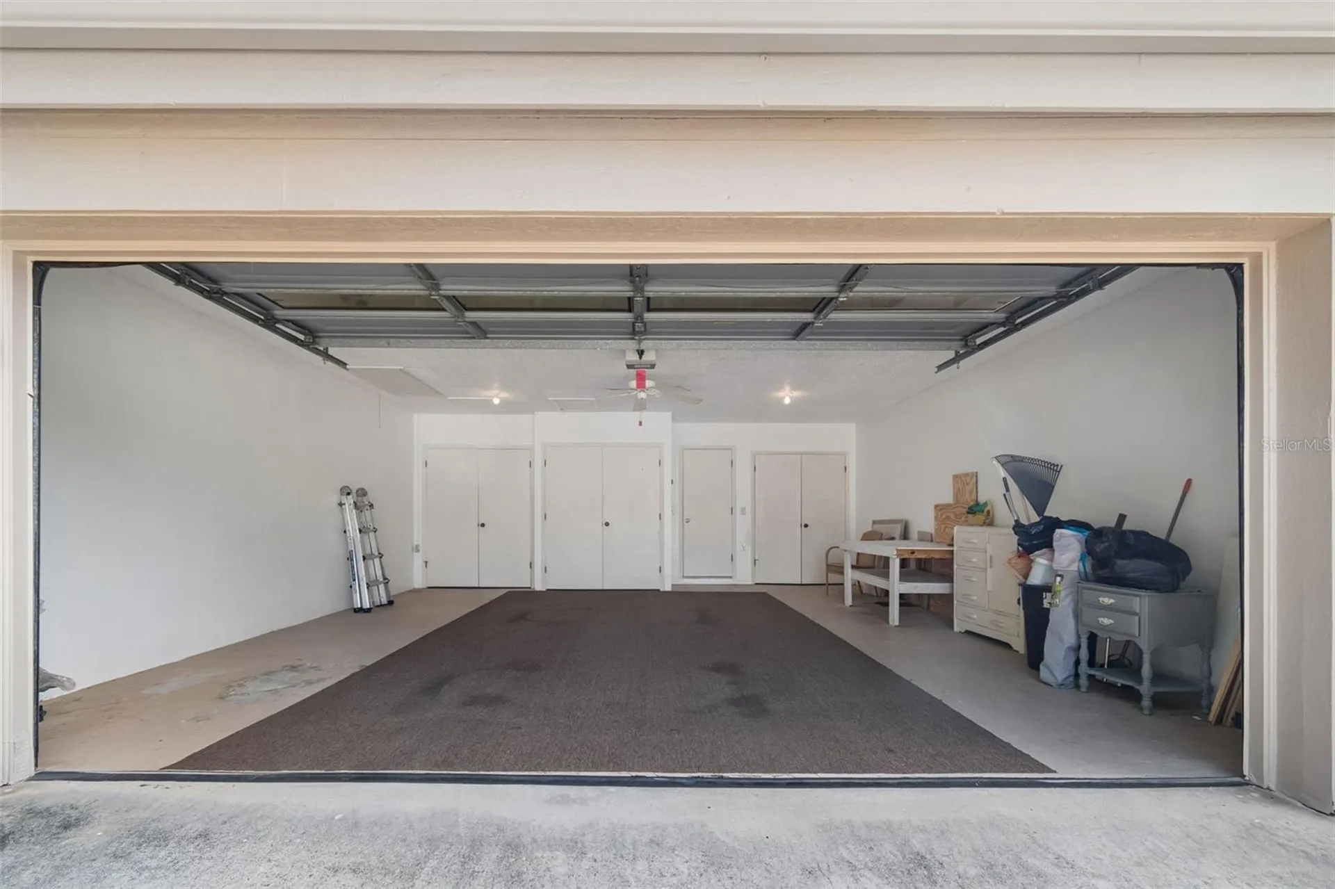 100 Lisa Lane Oldsmar FL 34677