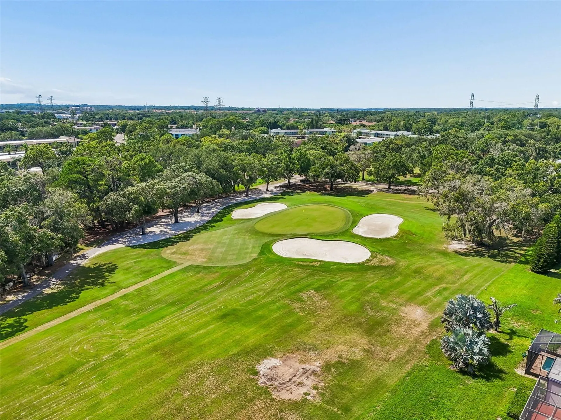 100 Lisa Lane Oldsmar FL 34677