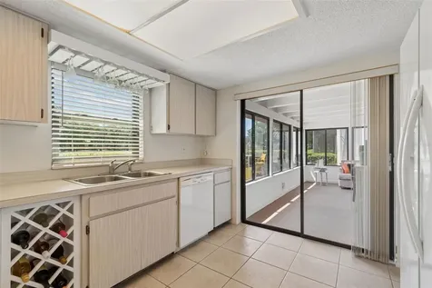 100 Lisa Lane Oldsmar FL 34677