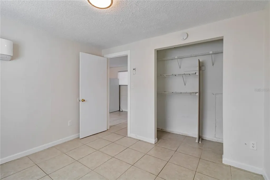 809 Illinois Avenue Palm Harbor FL 34683