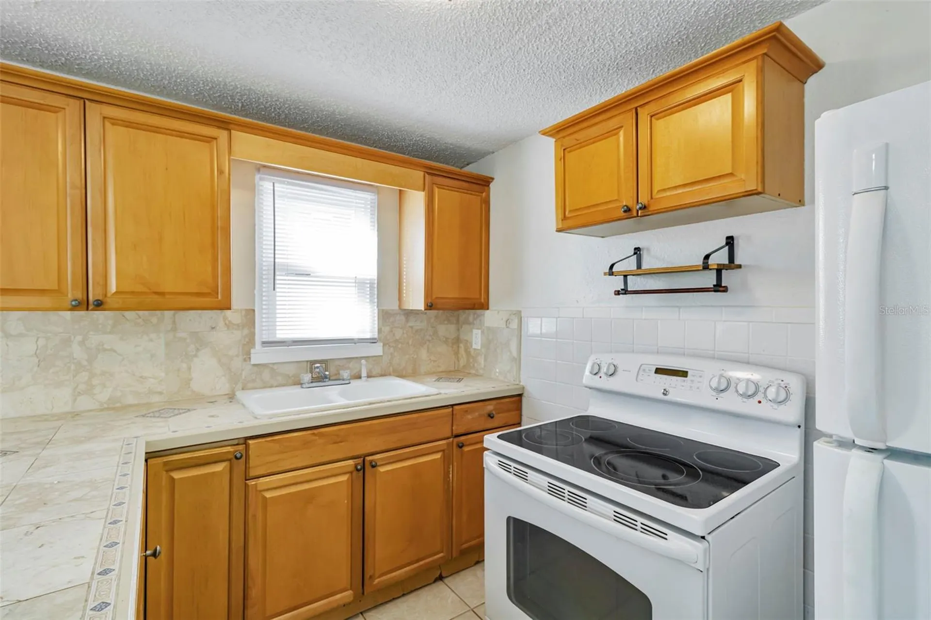 809 Illinois Avenue Palm Harbor FL 34683