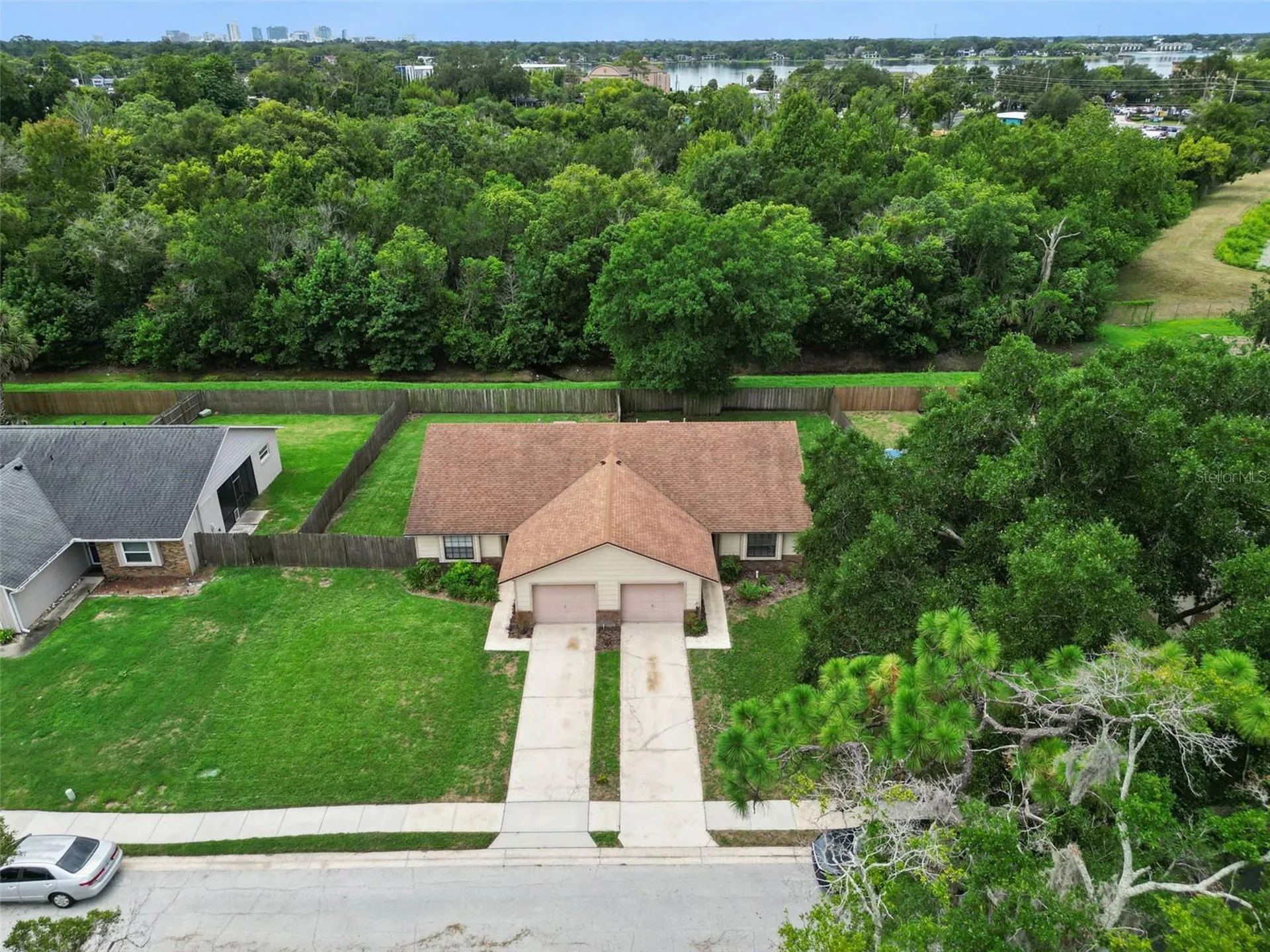 1402 & 1404 Pleasant Oak Lane Orlando FL 32804