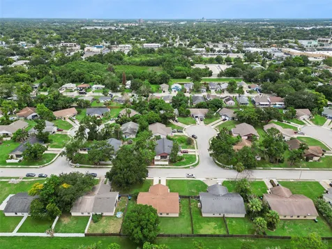 1402 & 1404 Pleasant Oak Lane Orlando FL 32804