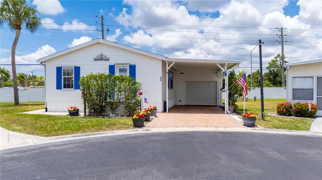 1000 Kings Highway Punta Gorda FL 33980