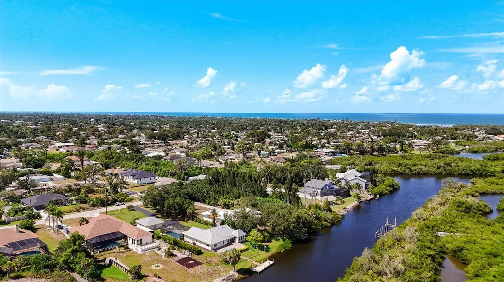 Lemon Bay Drive Venice FL 34293