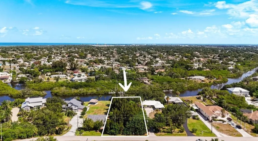 Lemon Bay Drive Venice FL 34293