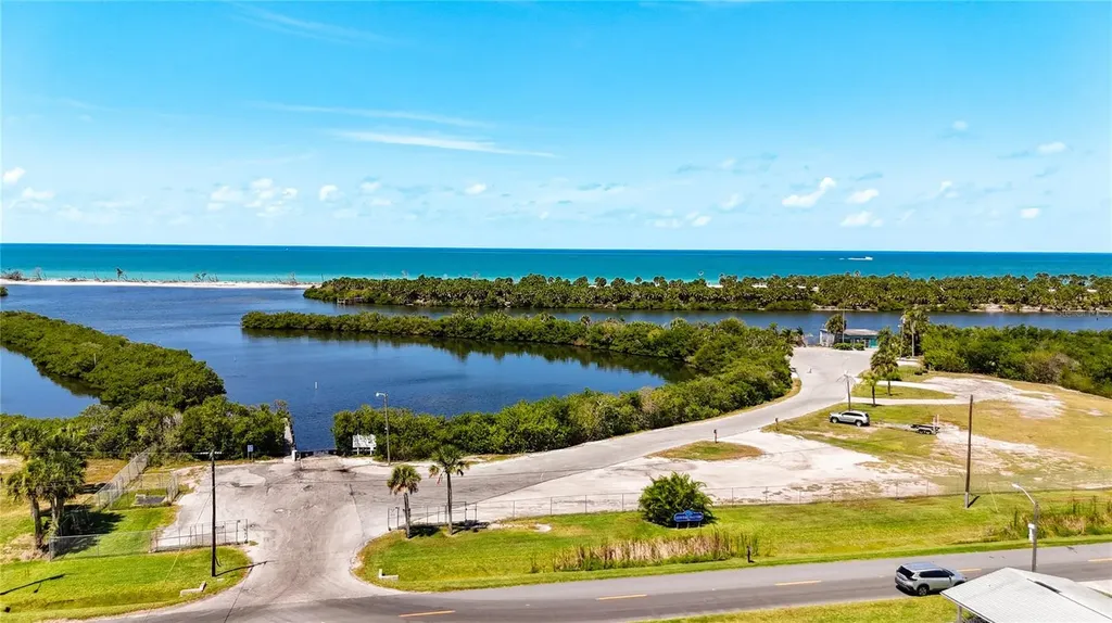 Lemon Bay Drive Venice FL 34293