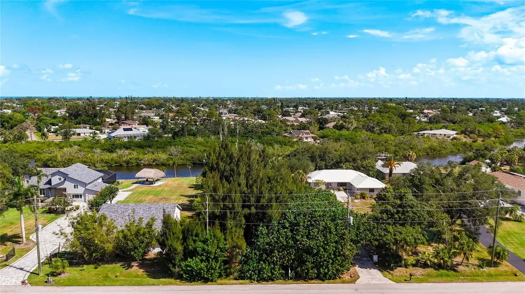 Lemon Bay Drive Venice FL 34293