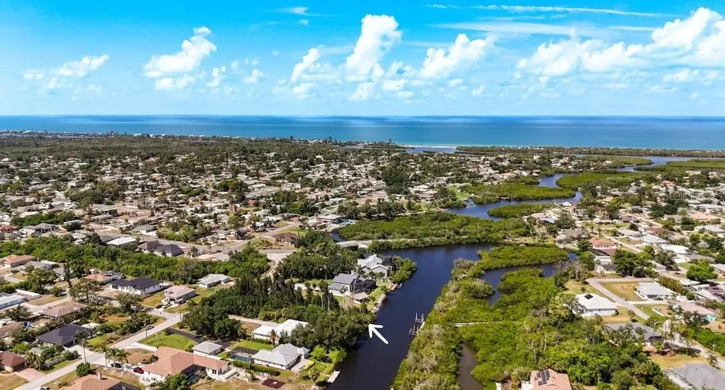Lemon Bay Drive Venice FL 34293