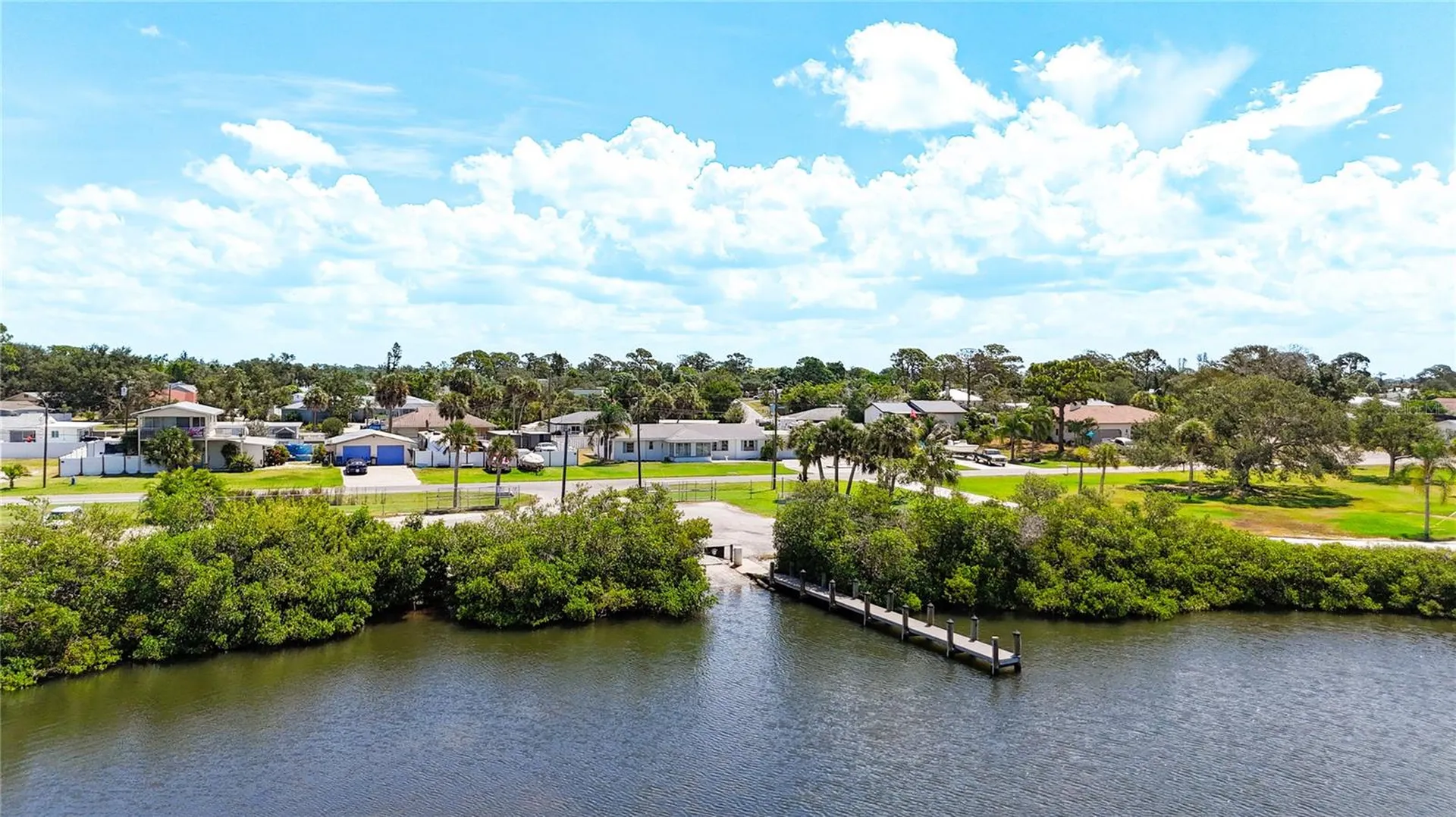 Lemon Bay Drive Venice FL 34293