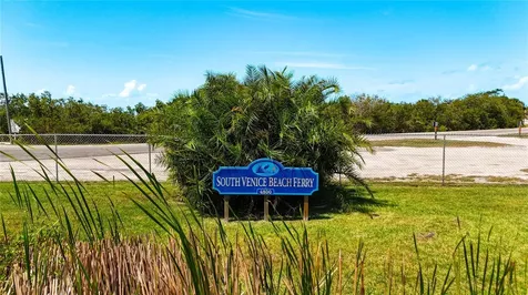 Lemon Bay Drive Venice FL 34293