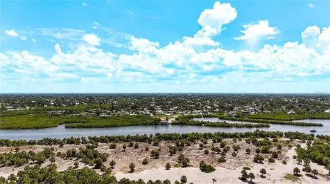 Lemon Bay Drive Venice FL 34293