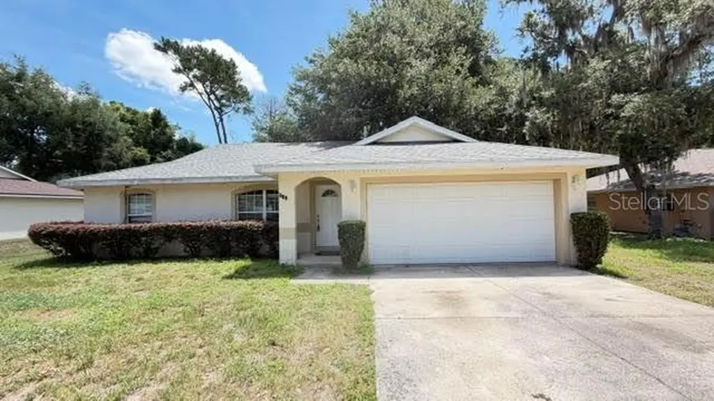513 Hamlet Court Fruitland Park FL 34731