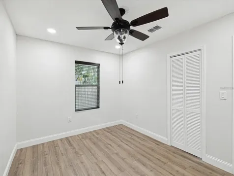 1008 E Norfolk Street Tampa FL 33604