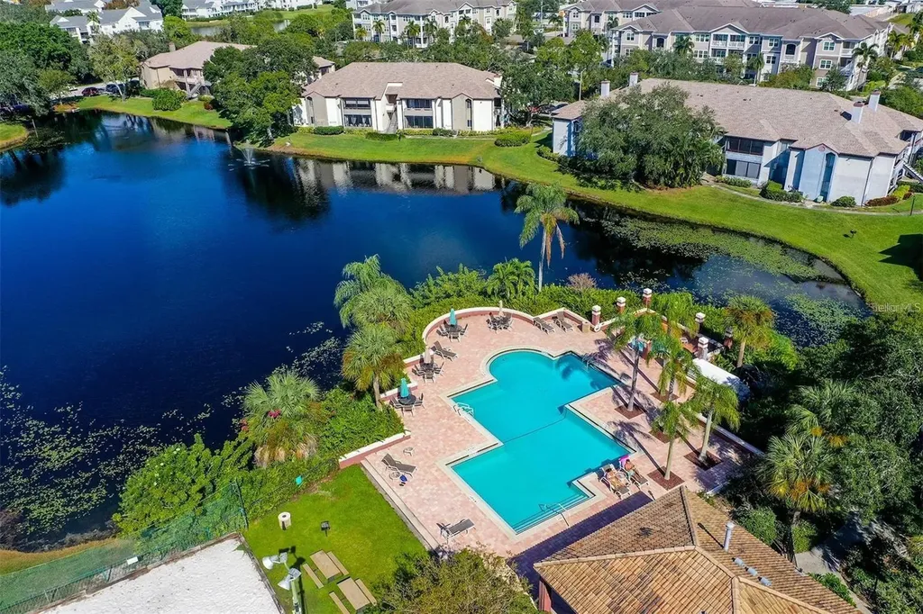 10265 Gandy Boulevard N St Petersburg FL 33702