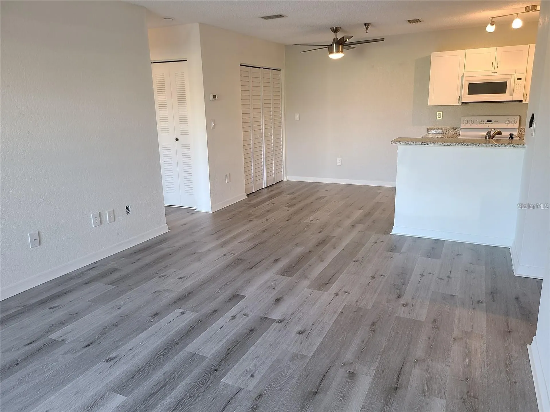 10265 Gandy Boulevard N St Petersburg FL 33702