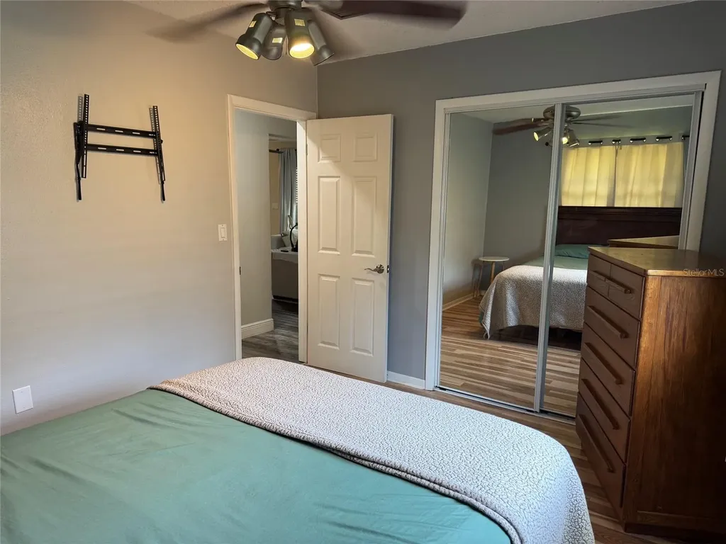 2220 Norman Drive Clearwater FL 33765