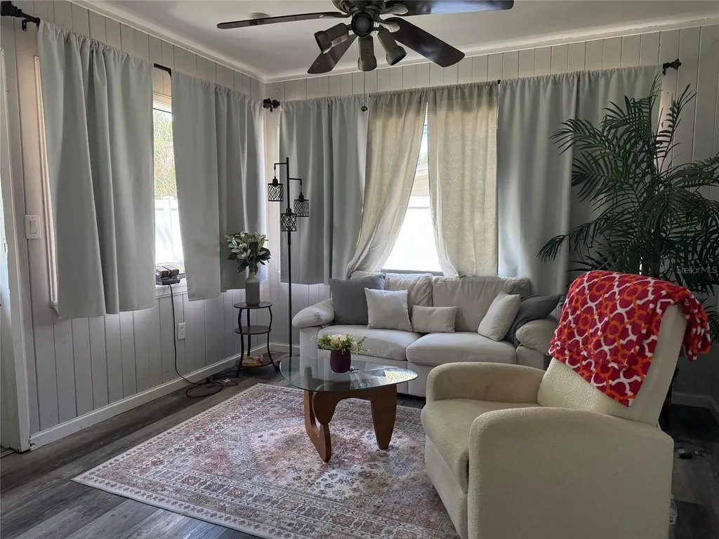 2220 Norman Drive Clearwater FL 33765