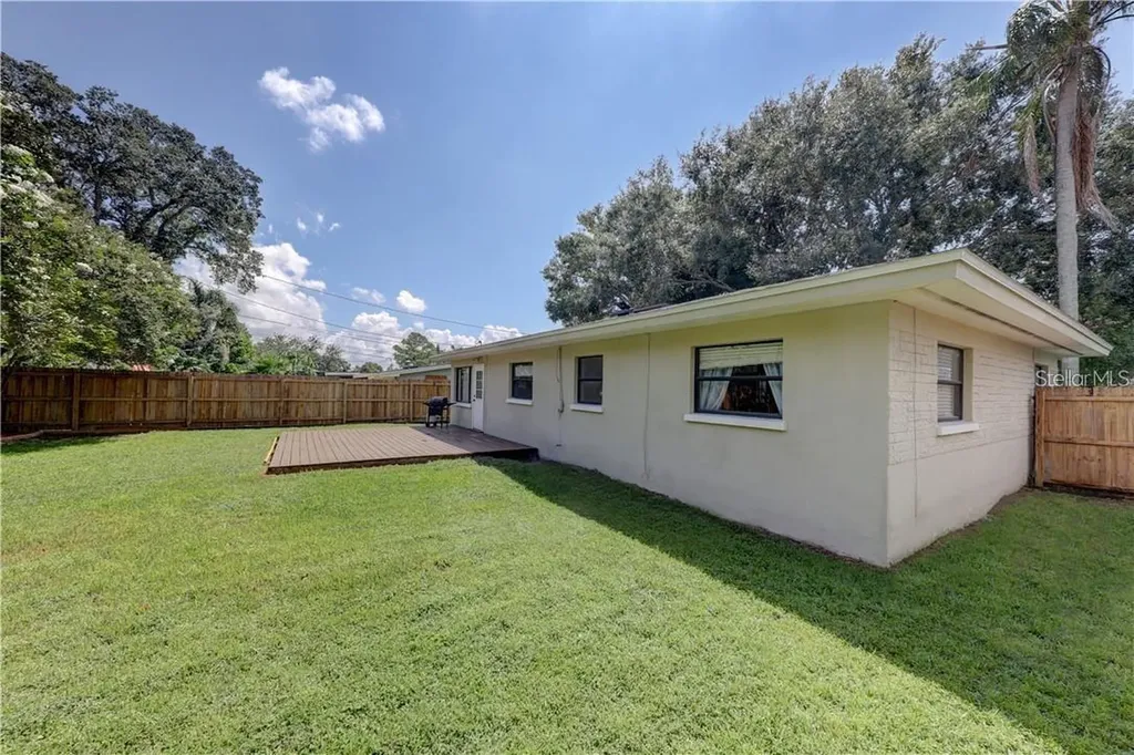 2220 Norman Drive Clearwater FL 33765