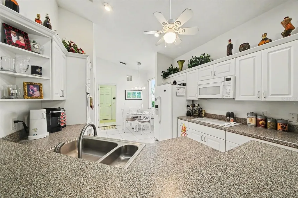 2361 Prairie Dunes Clermont FL 34711