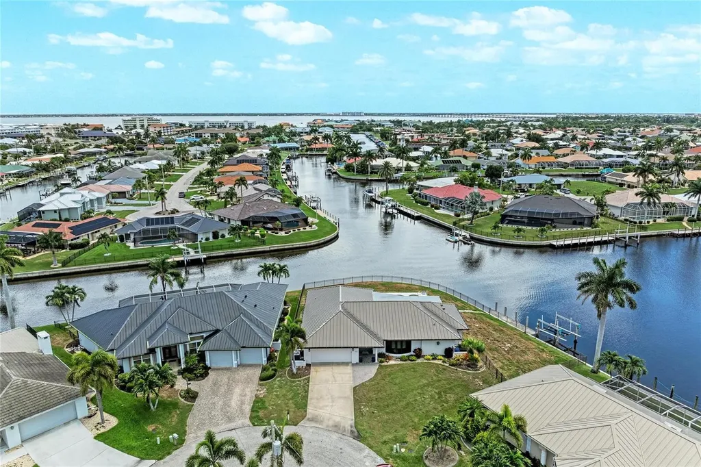 602 Via Tunis Punta Gorda FL 33950