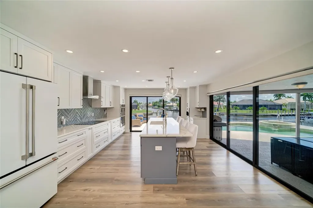 602 Via Tunis Punta Gorda FL 33950
