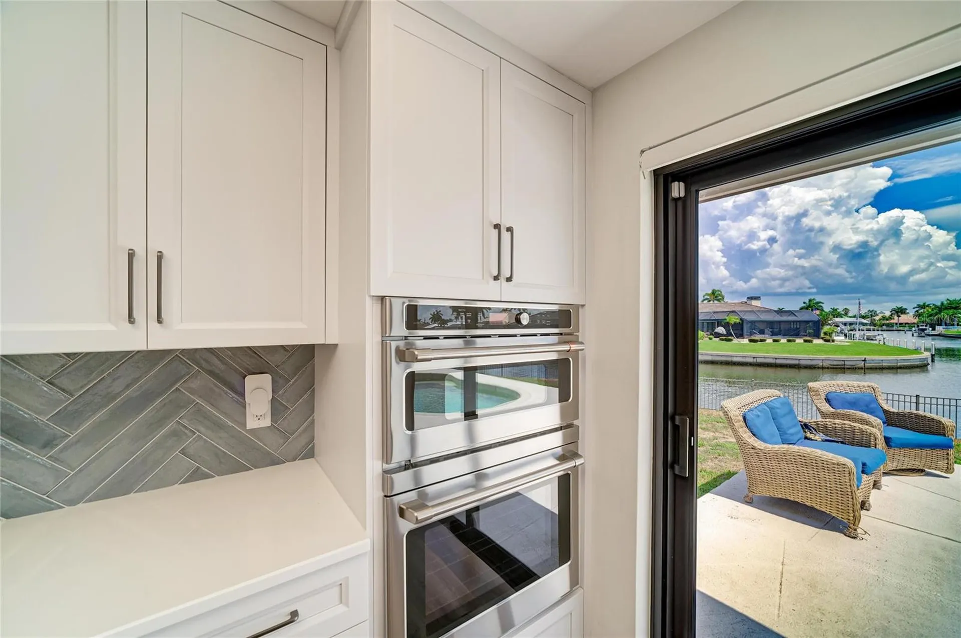 602 Via Tunis Punta Gorda FL 33950